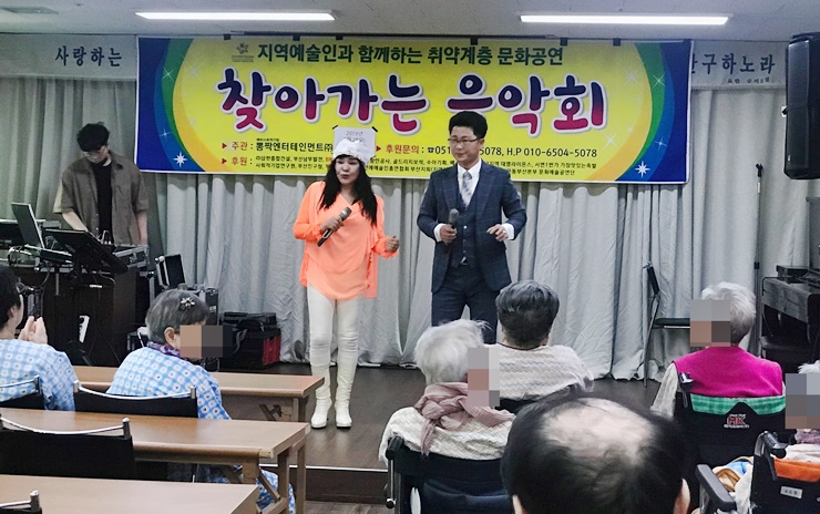 첨부