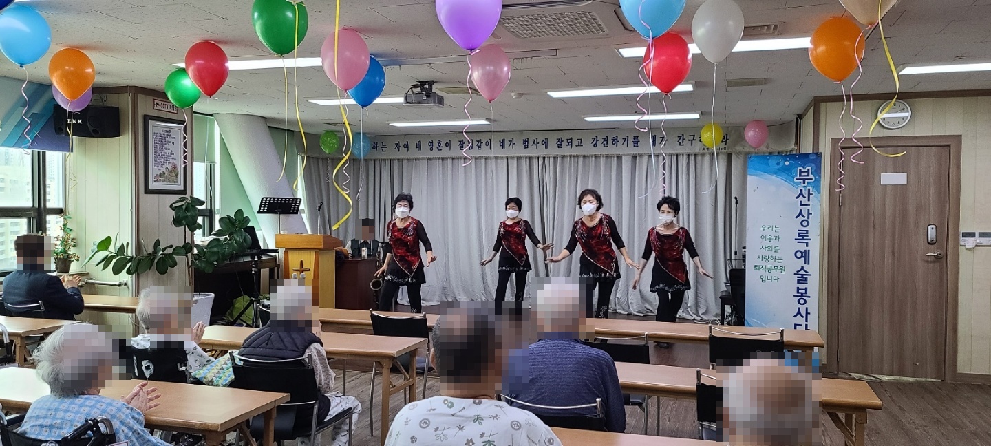 첨부 